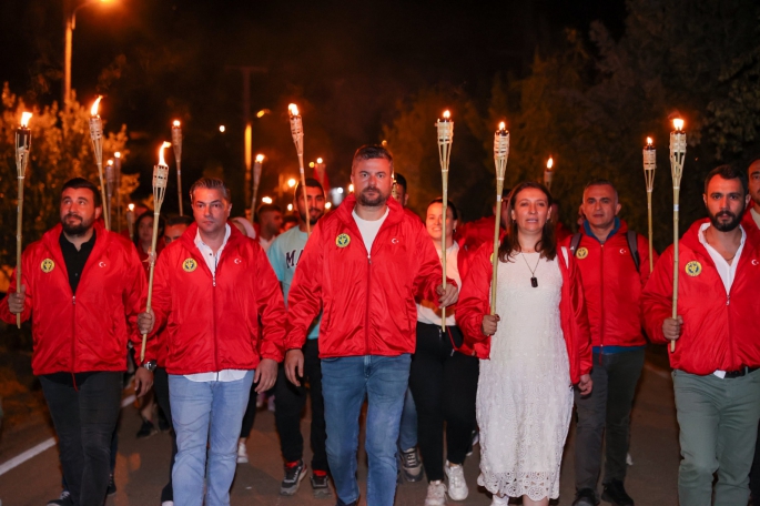 Başkan Görkem Duman, Bucalı gençlerle Kocatepe’de