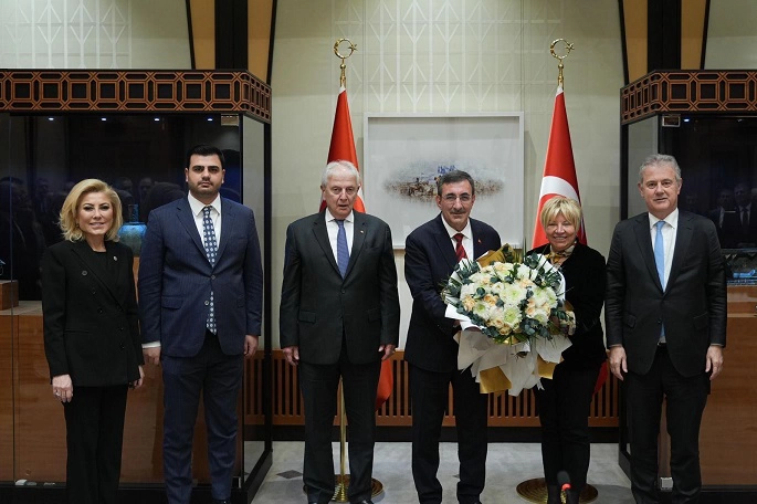 İzmir İş Dünyasından Ankara Çıkarması